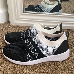 Nautica Sneakers sz 7 1/2